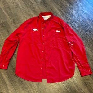 Men’s PFG, Columbia, Arkansas Razorbacks shirtXL